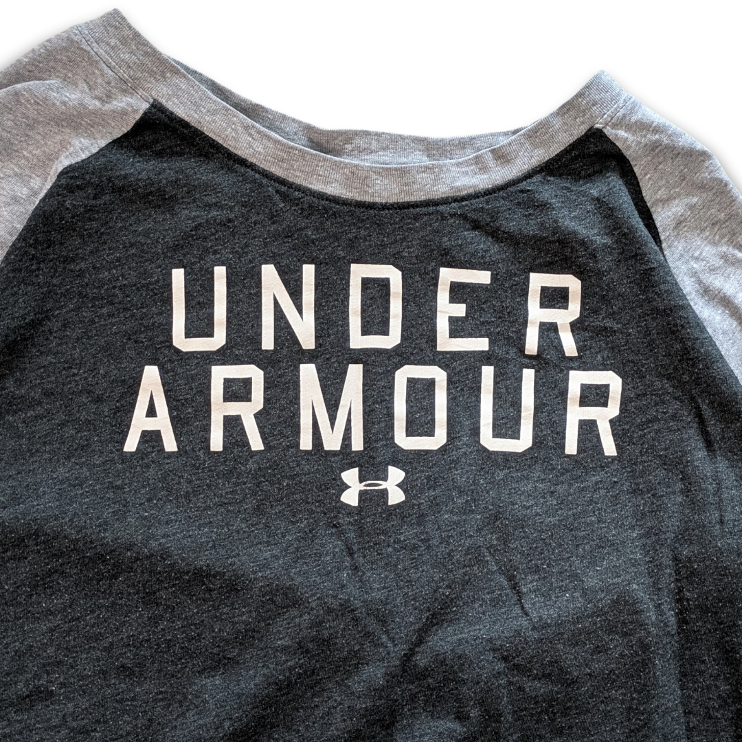 Basic Under Armour Raglan T-Shirt Schwarz Grau Small