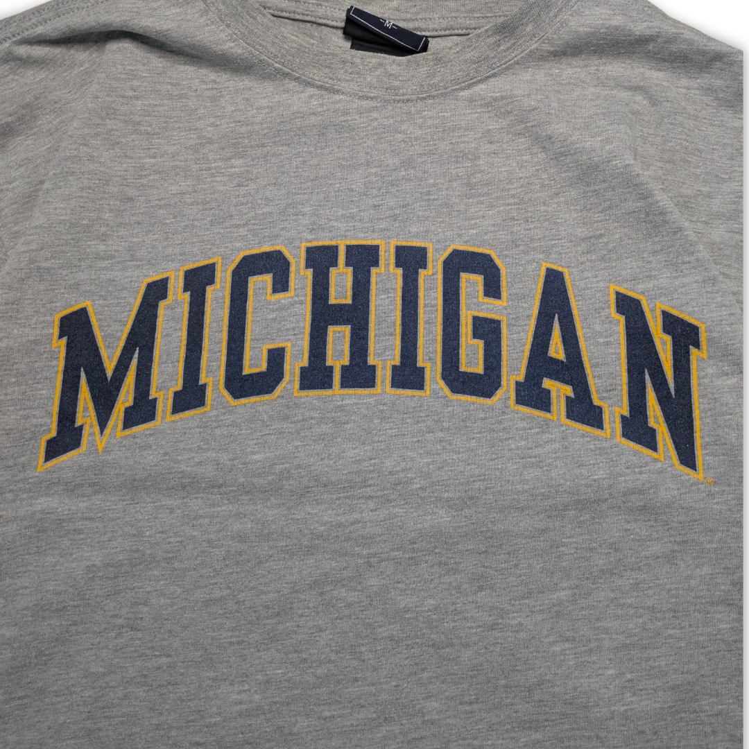 College Michigan Wolverines Longsleeve Grau Medium / Large